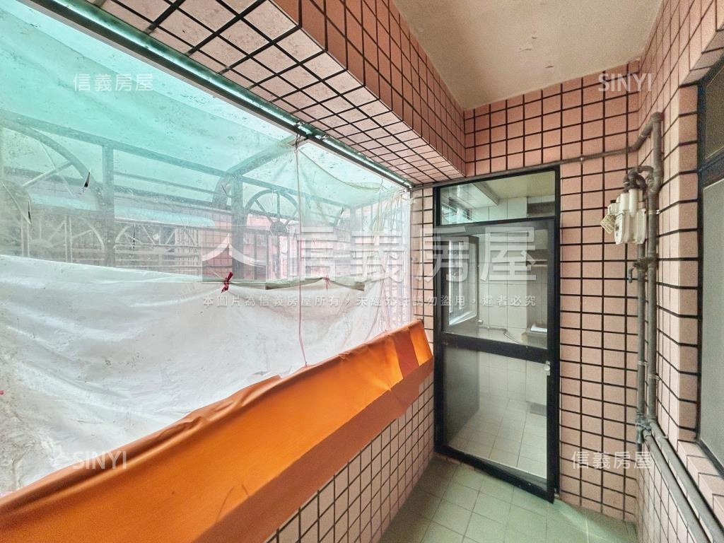 天莊景觀高樓層三房房屋室內格局與周邊環境