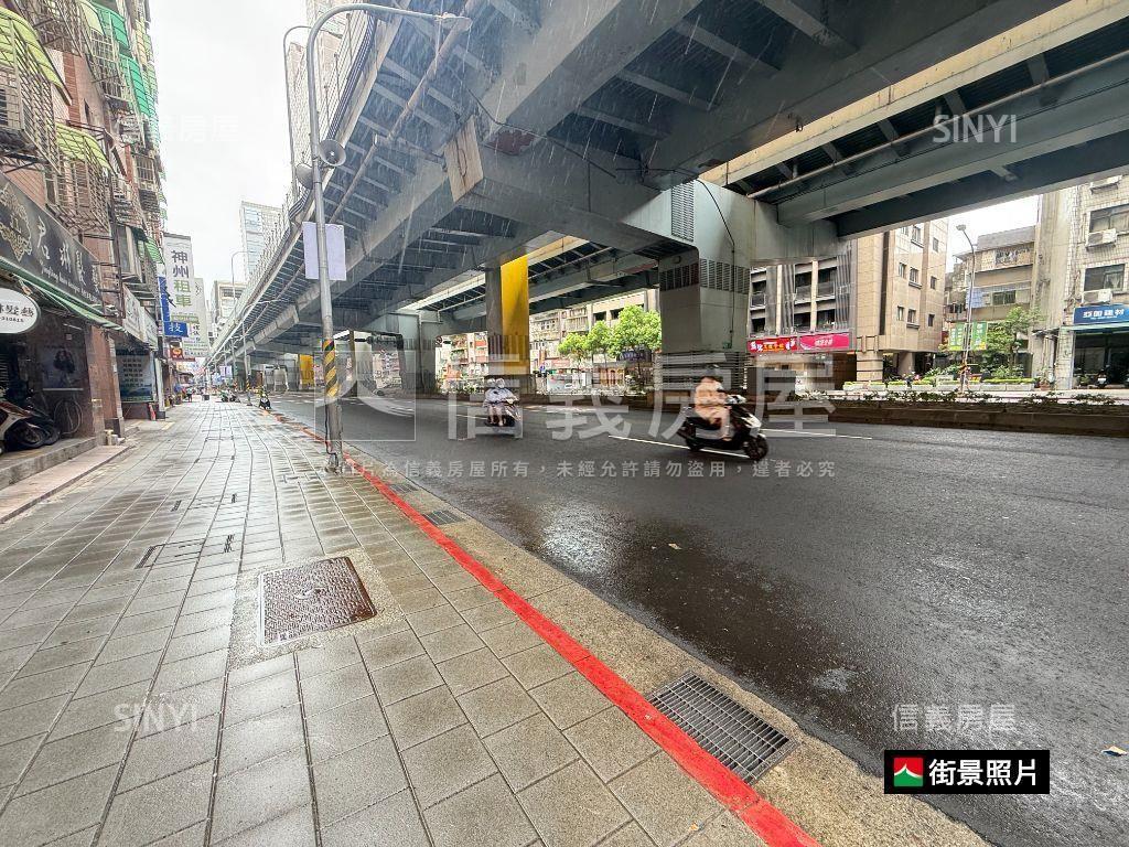 捷運雙層金店面房屋室內格局與周邊環境