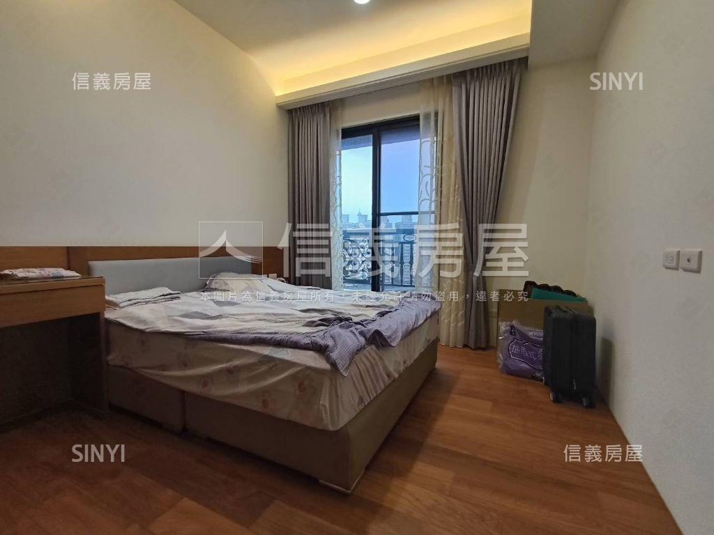 近台茂！四房三車位景觀宅房屋室內格局與周邊環境