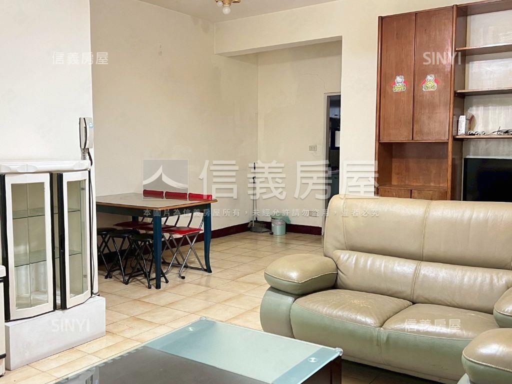 近景安站方正標格採光三房房屋室內格局與周邊環境