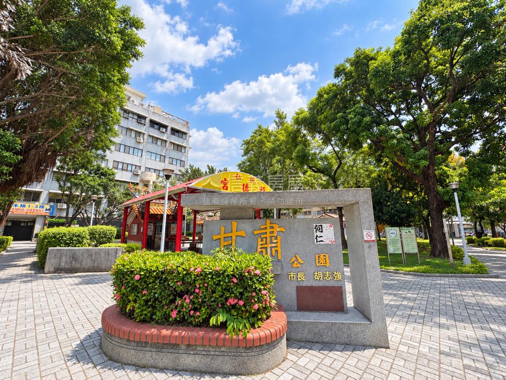 西屯區大面寬低總樓店房屋室內格局與周邊環境