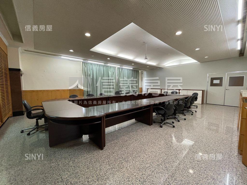 新莊千坪土地整棟廠辦房屋室內格局與周邊環境