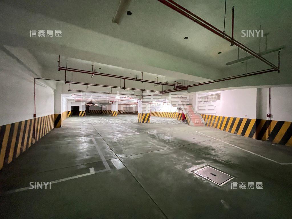 新莊千坪土地整棟廠辦房屋室內格局與周邊環境