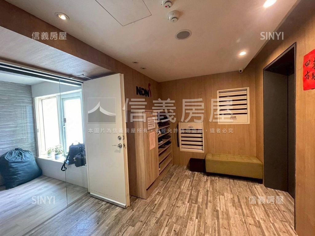北車捷運獨戶邊間房屋室內格局與周邊環境