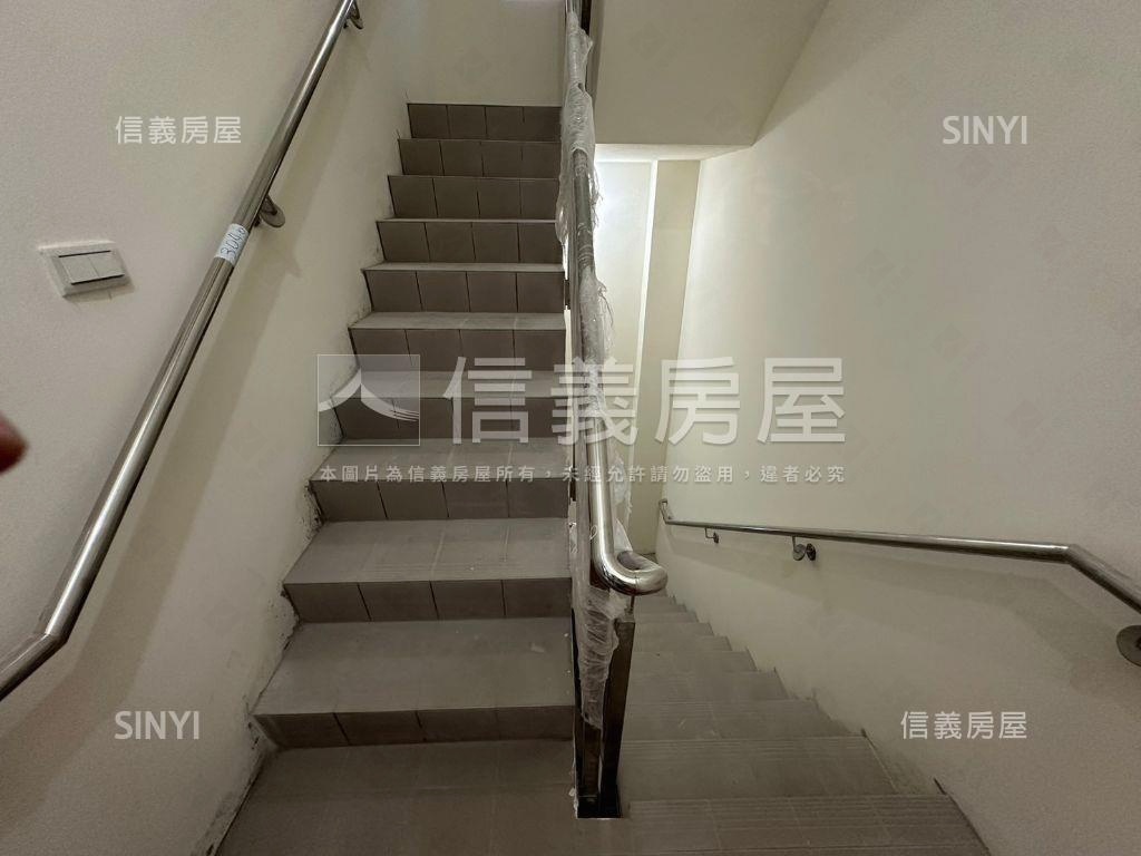 頂溪雲倫３房驚喜釋出房屋室內格局與周邊環境