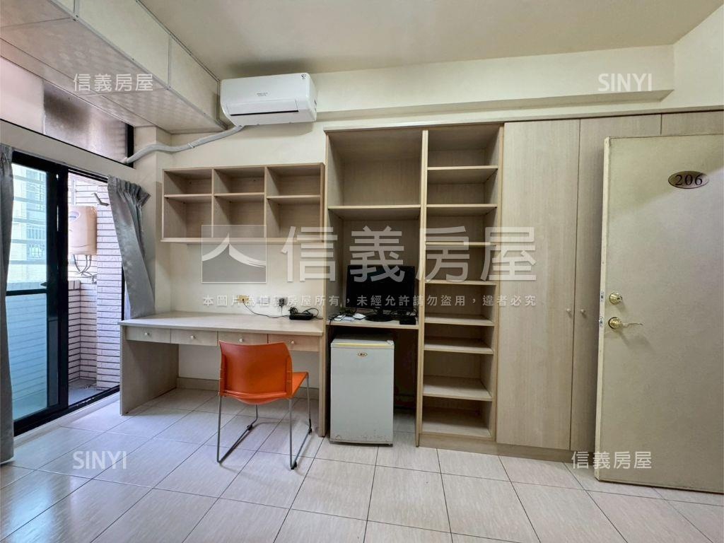 皇家學苑１２８間優質套房房屋室內格局與周邊環境