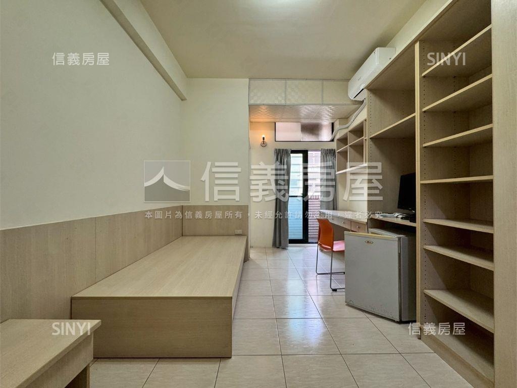 皇家學苑１２８間優質套房房屋室內格局與周邊環境