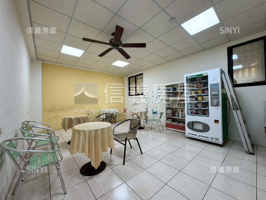 皇家學苑１２８間優質套房房屋室內格局與周邊環境