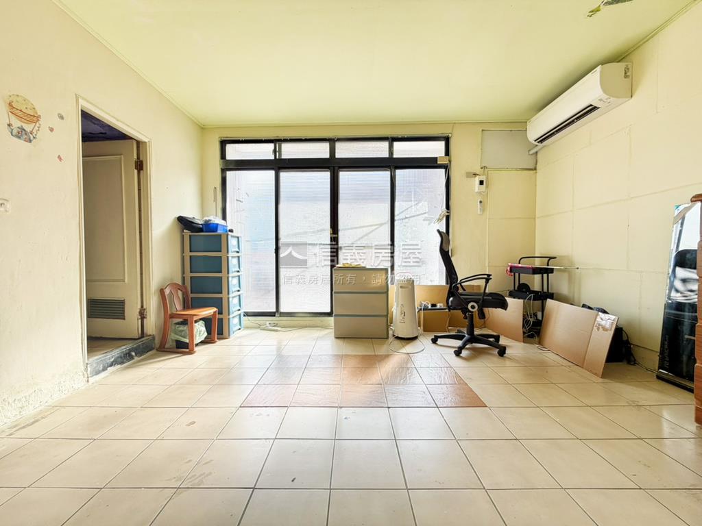 【新接】名人鄉村世界房屋室內格局與周邊環境