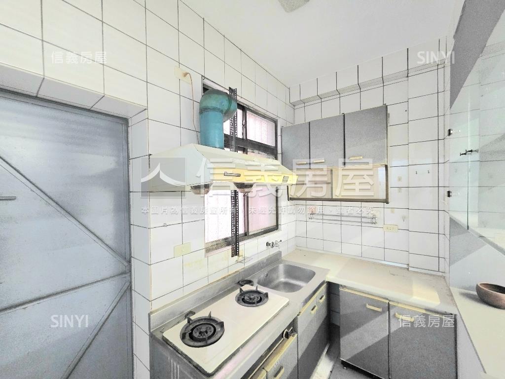 黎明新村看這間房屋室內格局與周邊環境