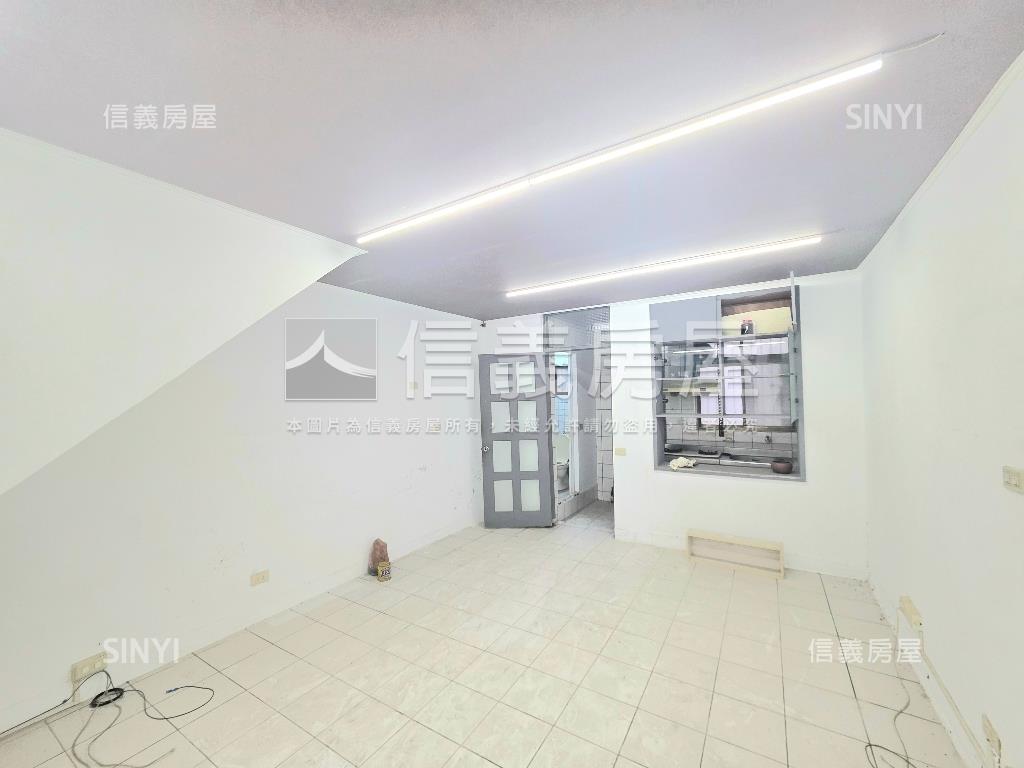 黎明新村看這間房屋室內格局與周邊環境