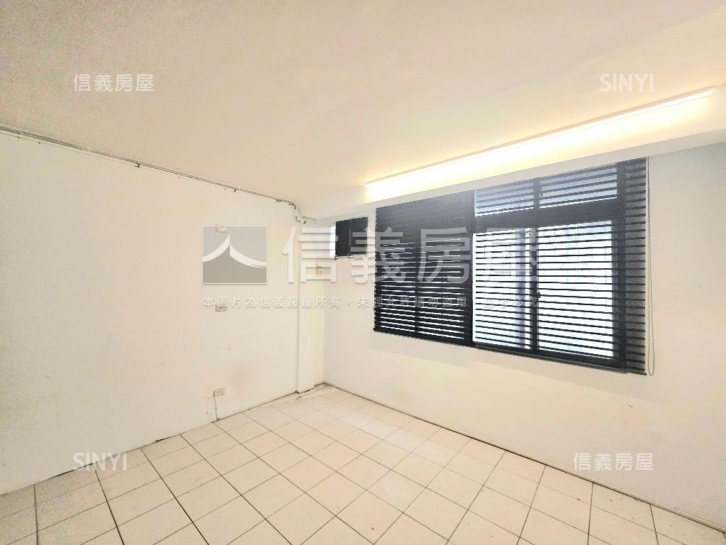 黎明新村看這間房屋室內格局與周邊環境