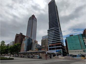 正面雙子星潛力辦公