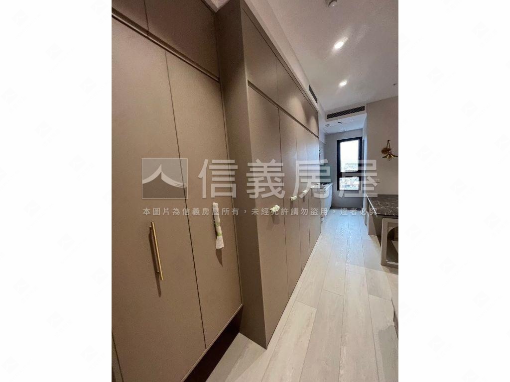 ★帝國花園次高樓溫馨裝潢房屋室內格局與周邊環境