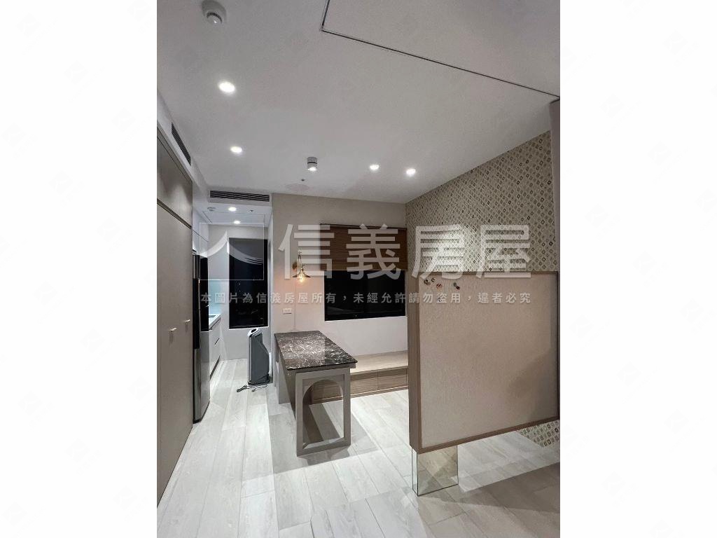 ★帝國花園次高樓溫馨裝潢房屋室內格局與周邊環境