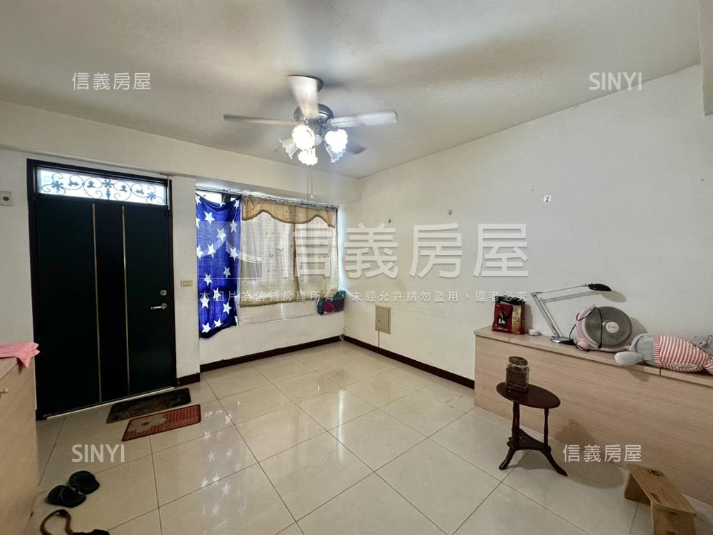富國路邊間透天房屋室內格局與周邊環境
