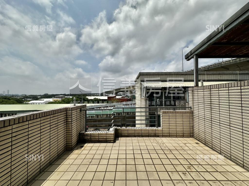 富國路邊間透天房屋室內格局與周邊環境