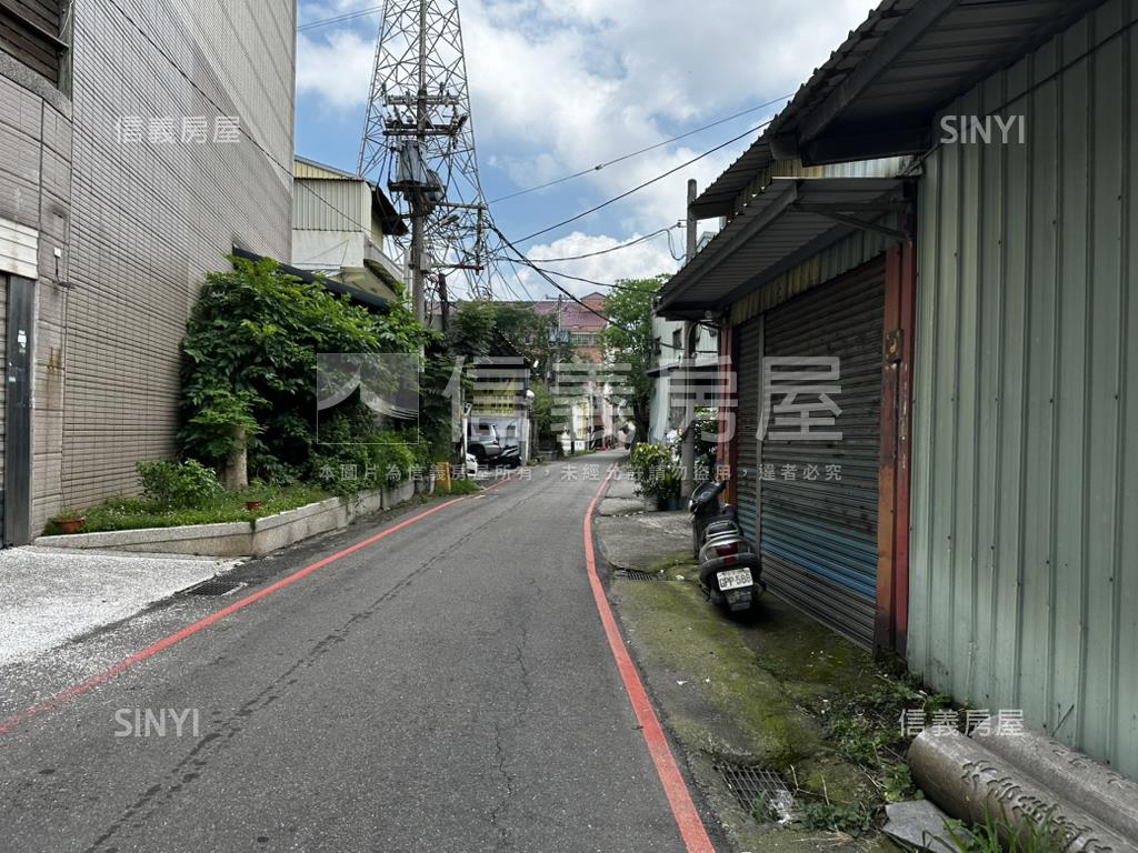富國路邊間透天房屋室內格局與周邊環境