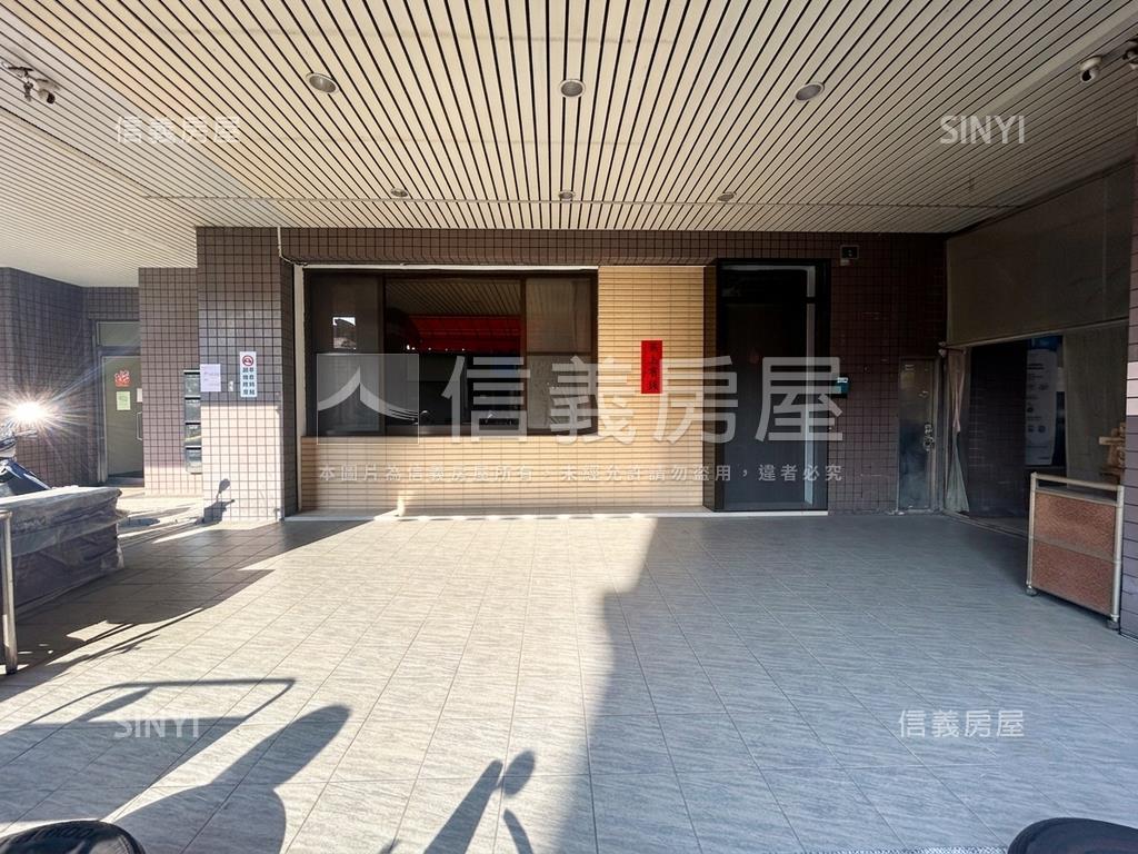 台中高工金店面房屋室內格局與周邊環境