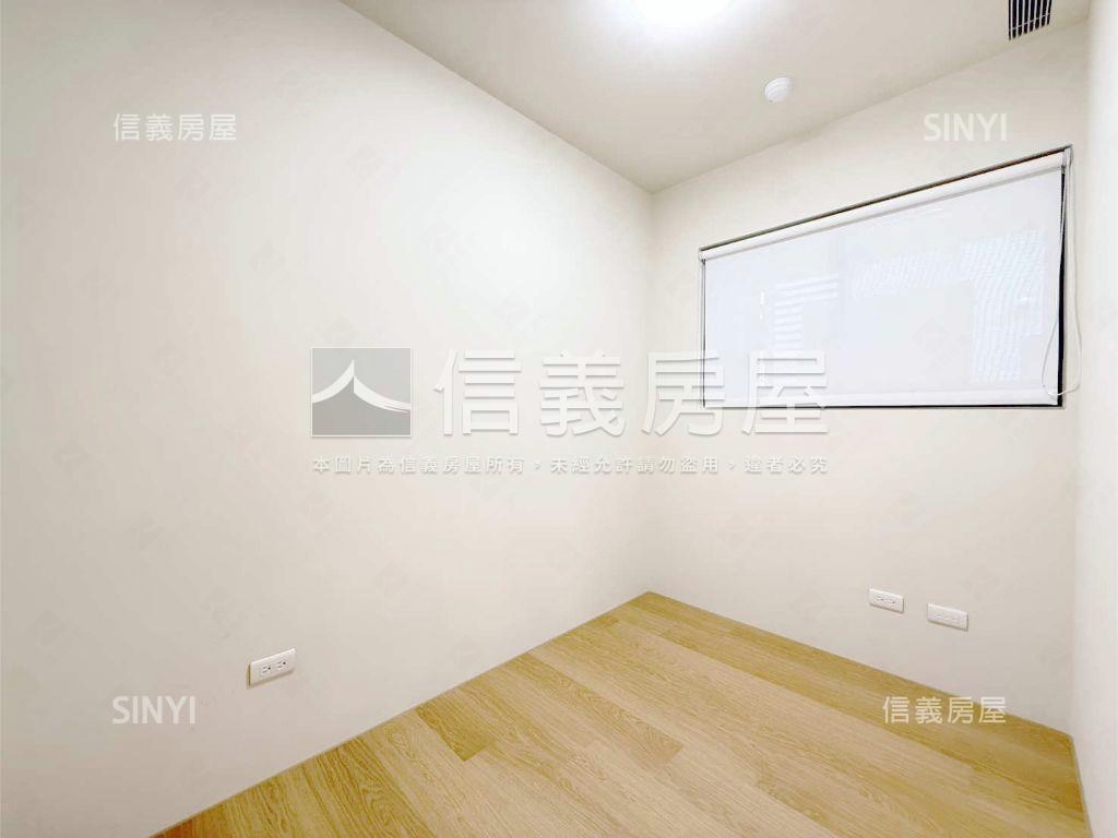 久云日出美妝兩房房屋室內格局與周邊環境