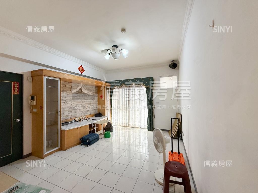鼎中商圈成家希望美三房房屋室內格局與周邊環境