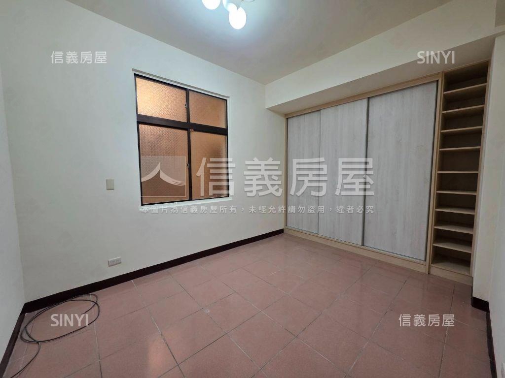 林口自強街大空間公寓房屋室內格局與周邊環境