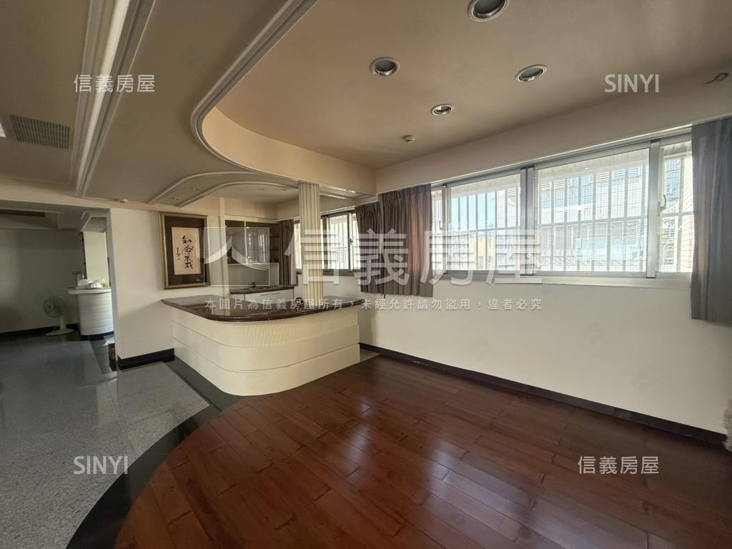 昌平興安商圈大空間樓中樓房屋室內格局與周邊環境