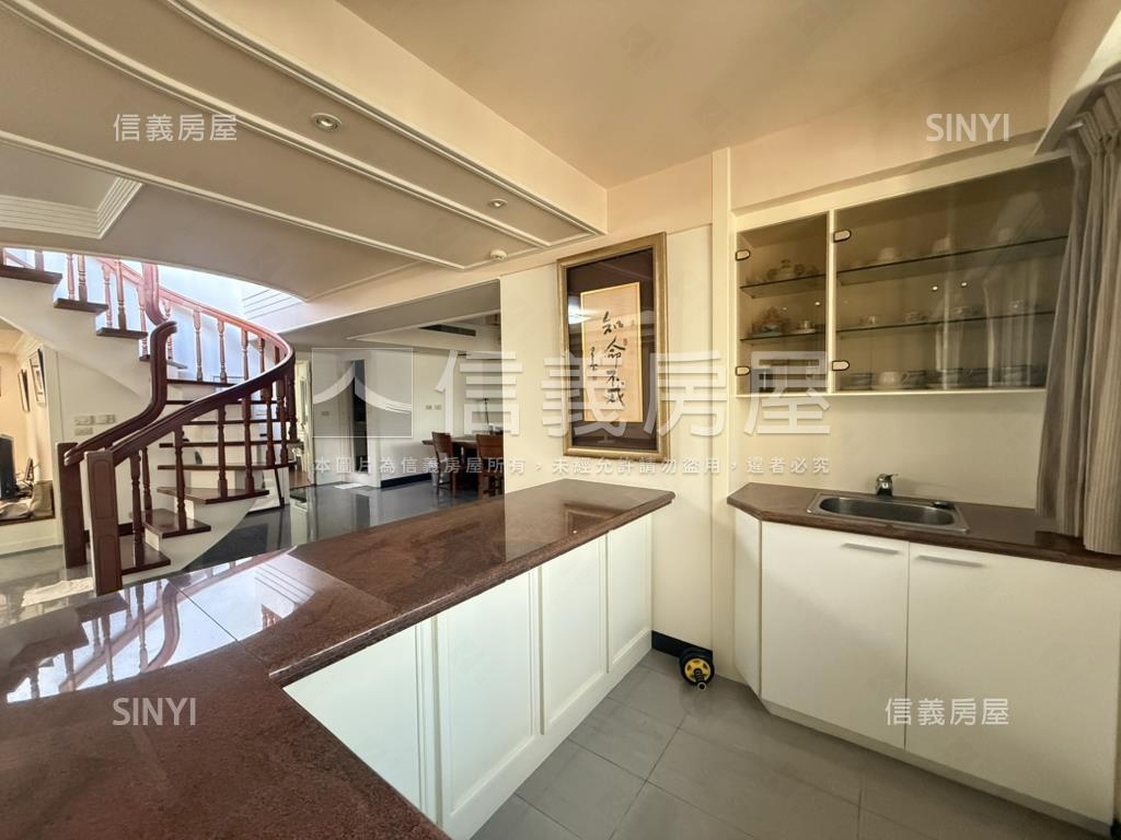 昌平興安商圈大空間樓中樓房屋室內格局與周邊環境