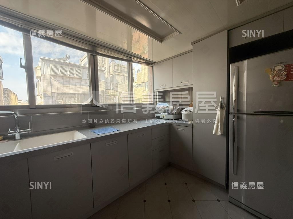 昌平興安商圈大空間樓中樓房屋室內格局與周邊環境