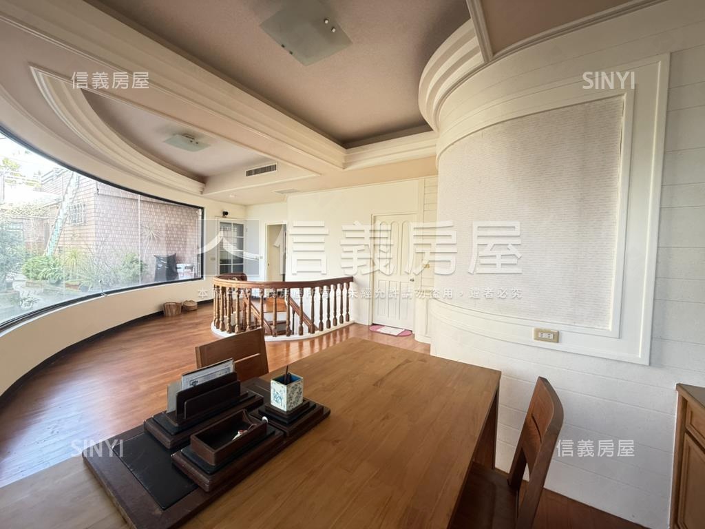 昌平興安商圈大空間樓中樓房屋室內格局與周邊環境