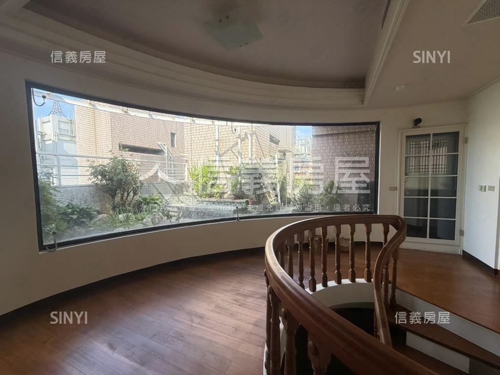 昌平興安商圈大空間樓中樓房屋室內格局與周邊環境