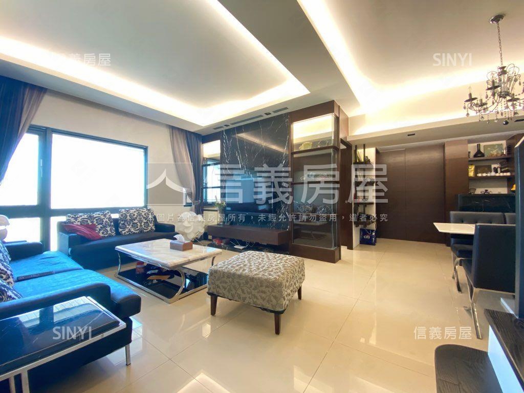 中正學區高樓景觀露台房屋室內格局與周邊環境