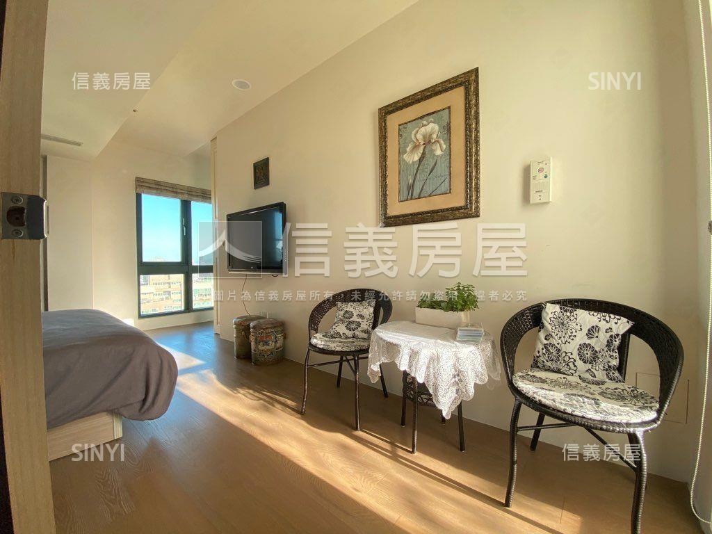 中正學區高樓景觀露台房屋室內格局與周邊環境