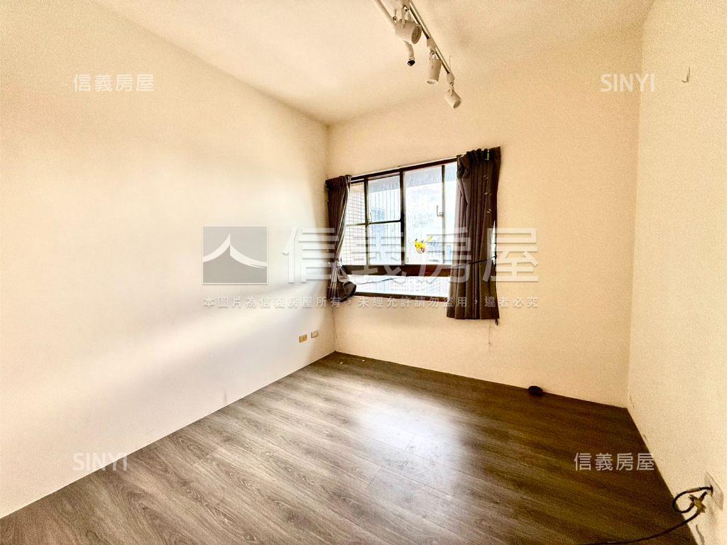 西區三房平車房屋室內格局與周邊環境