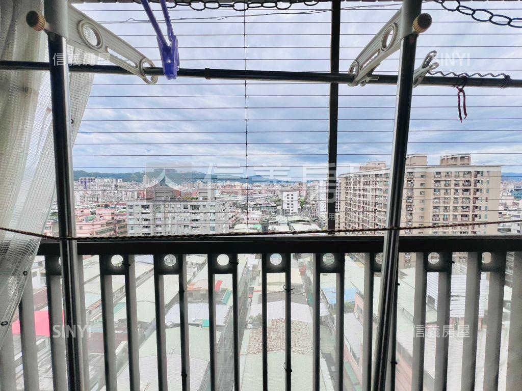 櫻花世家帝王景觀２房房屋室內格局與周邊環境