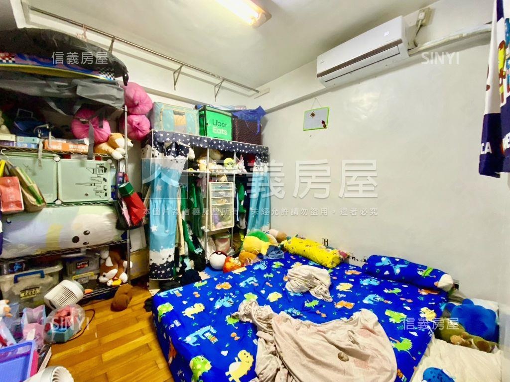 西屯覺醒公寓３２２房屋室內格局與周邊環境