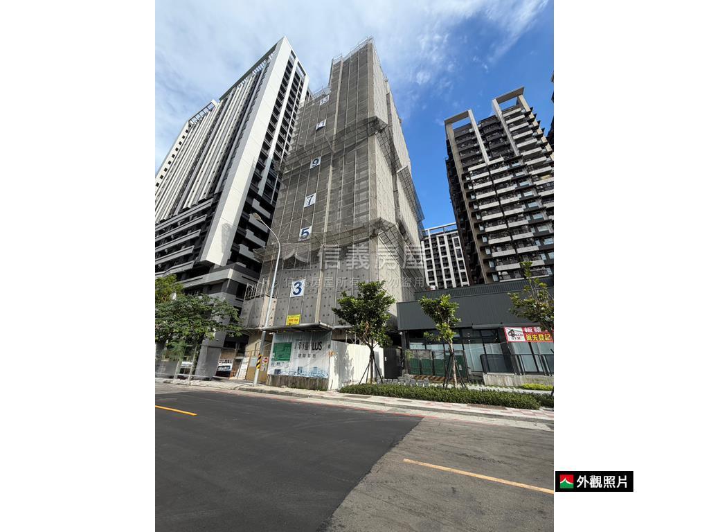 沅陞幸福邊間中高樓層房屋室內格局與周邊環境