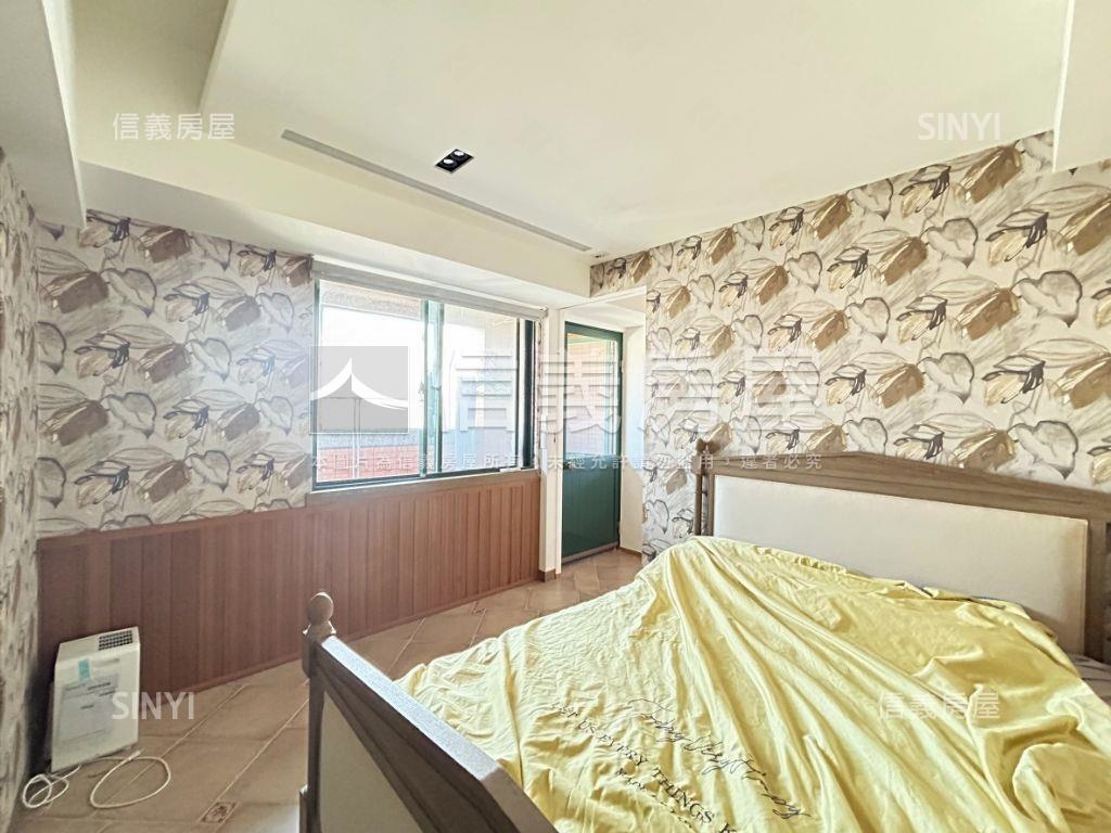 美術館精裝三房車位露台戶房屋室內格局與周邊環境