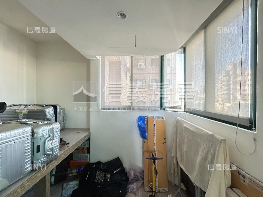 美術館精裝三房車位露台戶房屋室內格局與周邊環境