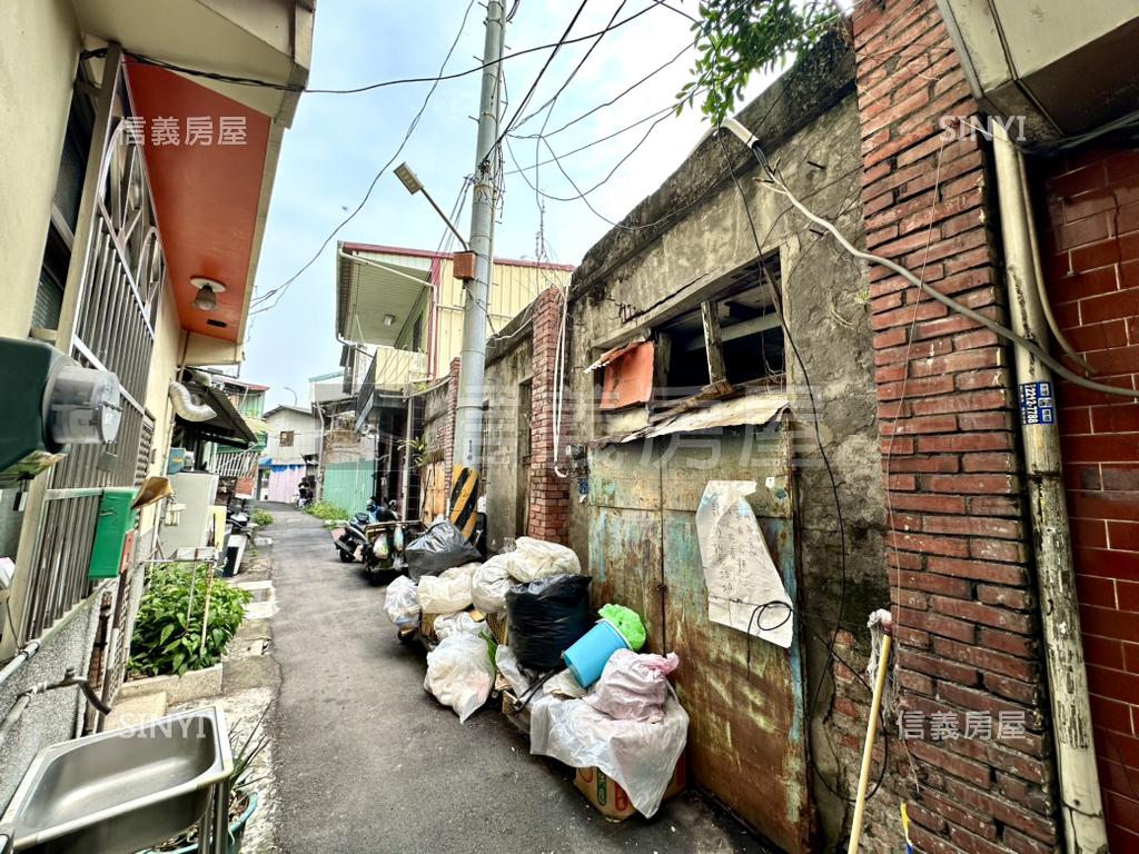 近台中公園大面寬平房房屋室內格局與周邊環境