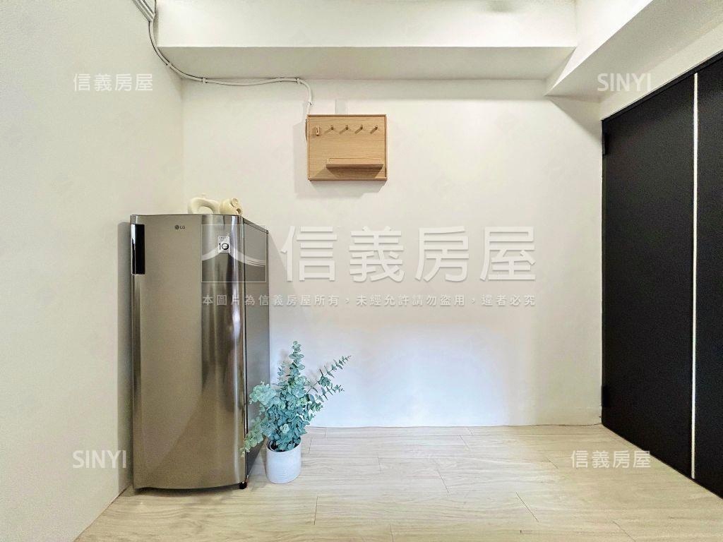 臺灣大道五權路電梯美套Ａ房屋室內格局與周邊環境