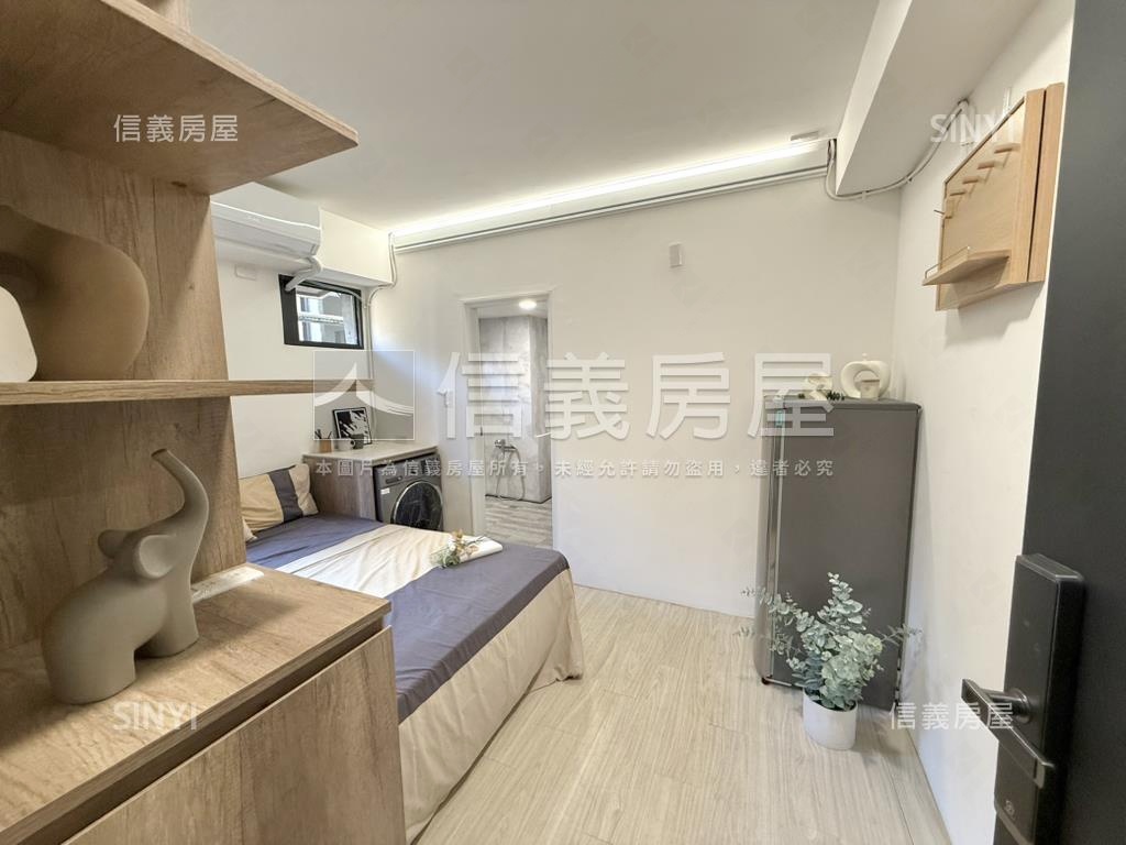 臺灣大道五權路電梯美套Ａ房屋室內格局與周邊環境