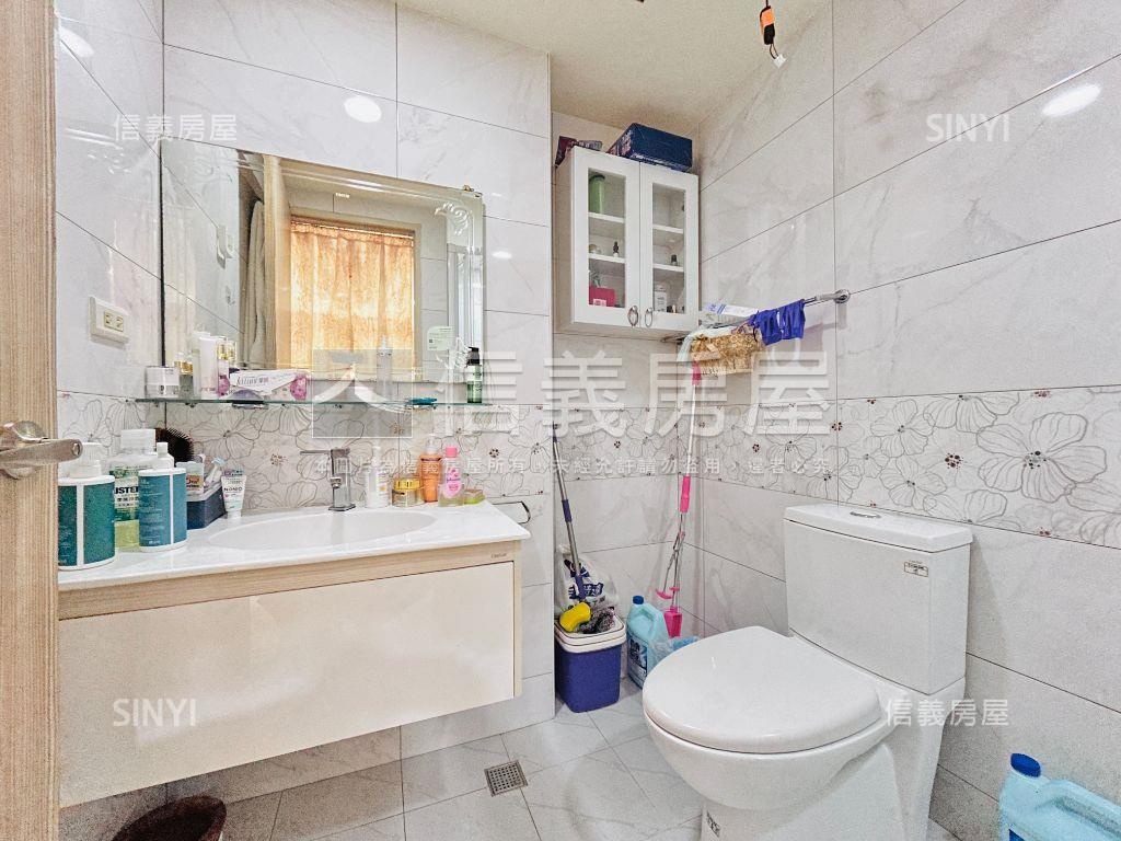 竹城富士發發發發財六樓房屋室內格局與周邊環境