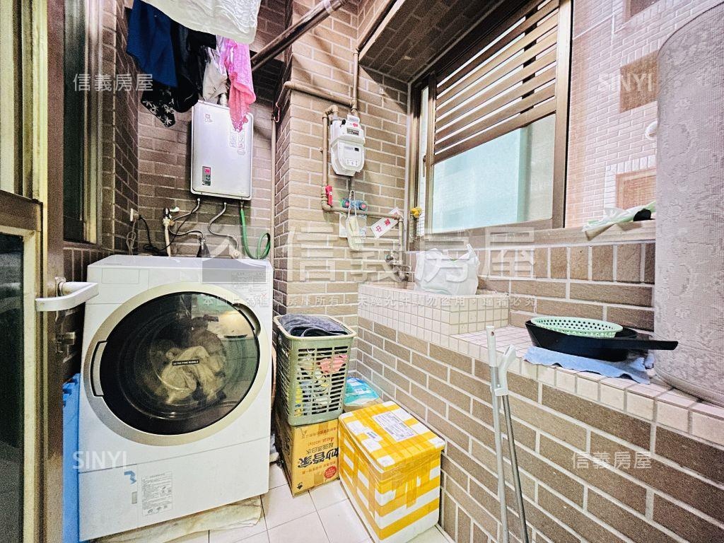 竹城富士發發發發財六樓房屋室內格局與周邊環境