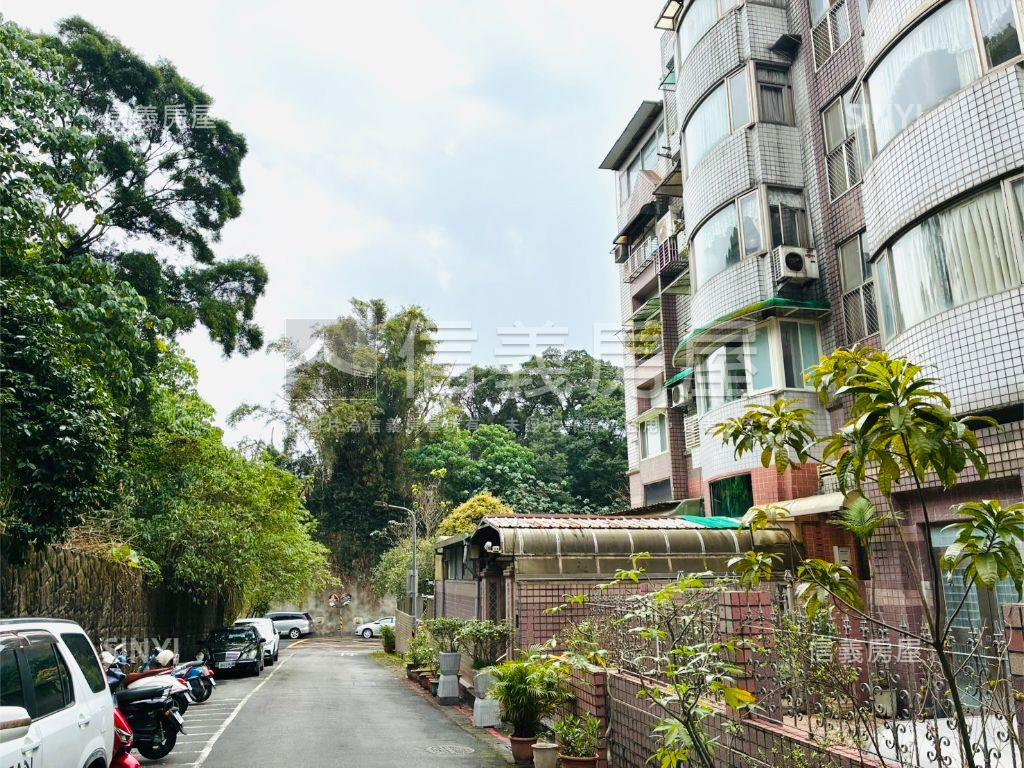 靜心文鼎大空間收租住辦房屋室內格局與周邊環境