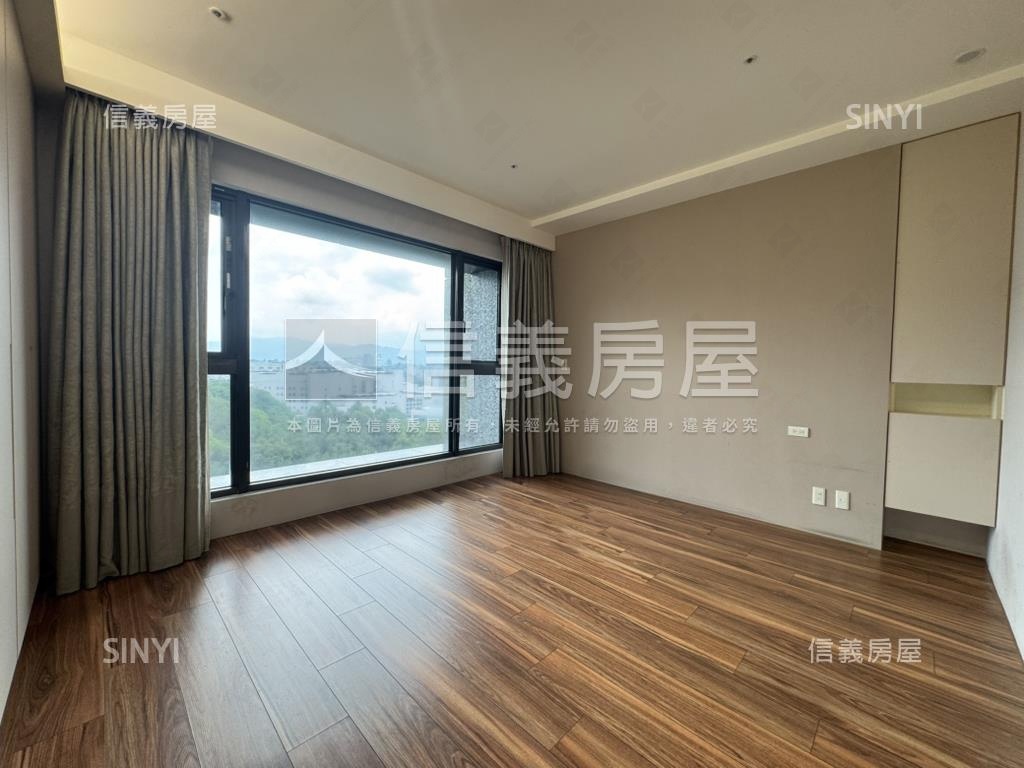 初羽燦燦帝景三房雙車位房屋室內格局與周邊環境