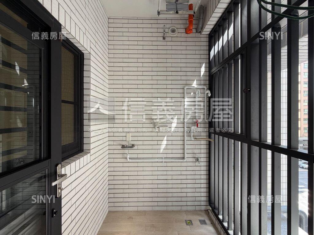 【鑫巨蛋２】Ａ３雙衛浴房屋室內格局與周邊環境