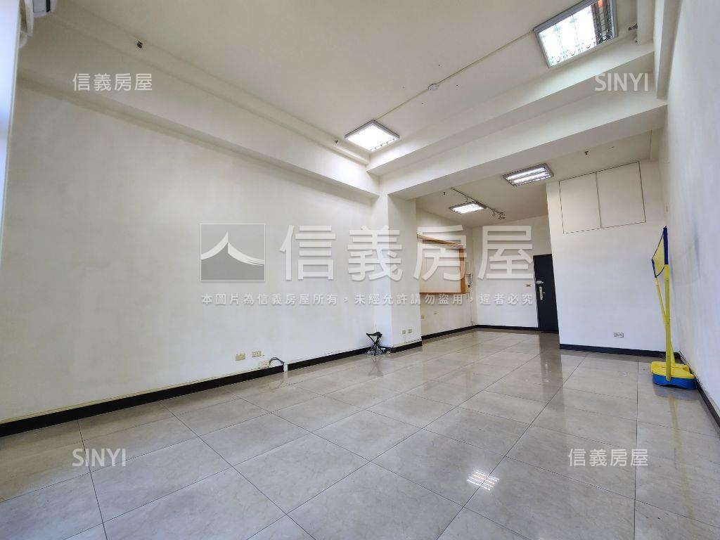 天悅未來雙捷交會後棟小屋房屋室內格局與周邊環境