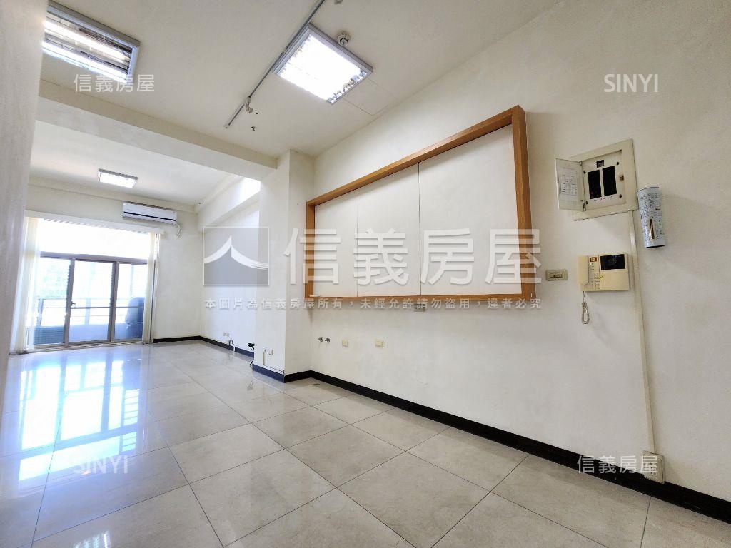 天悅未來雙捷交會後棟小屋房屋室內格局與周邊環境
