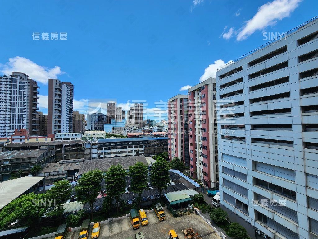 天悅未來雙捷交會後棟小屋房屋室內格局與周邊環境